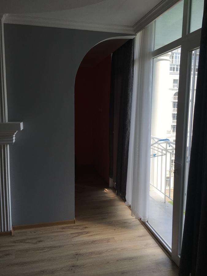 Apartment White Magnolia Batumi Exterior foto